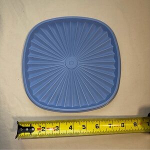 Vintage Tupperware 837-3 Square Blue Lid